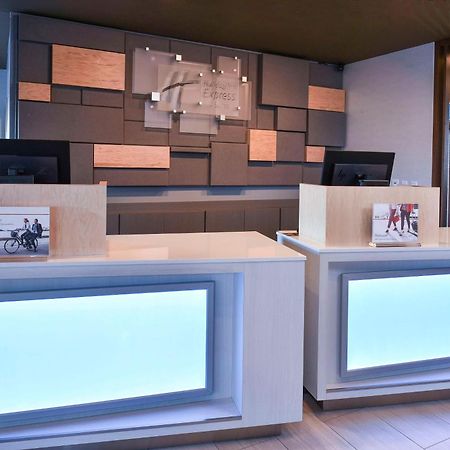 Holiday Inn Express & Suites - Madisonville By Ihg Extérieur photo